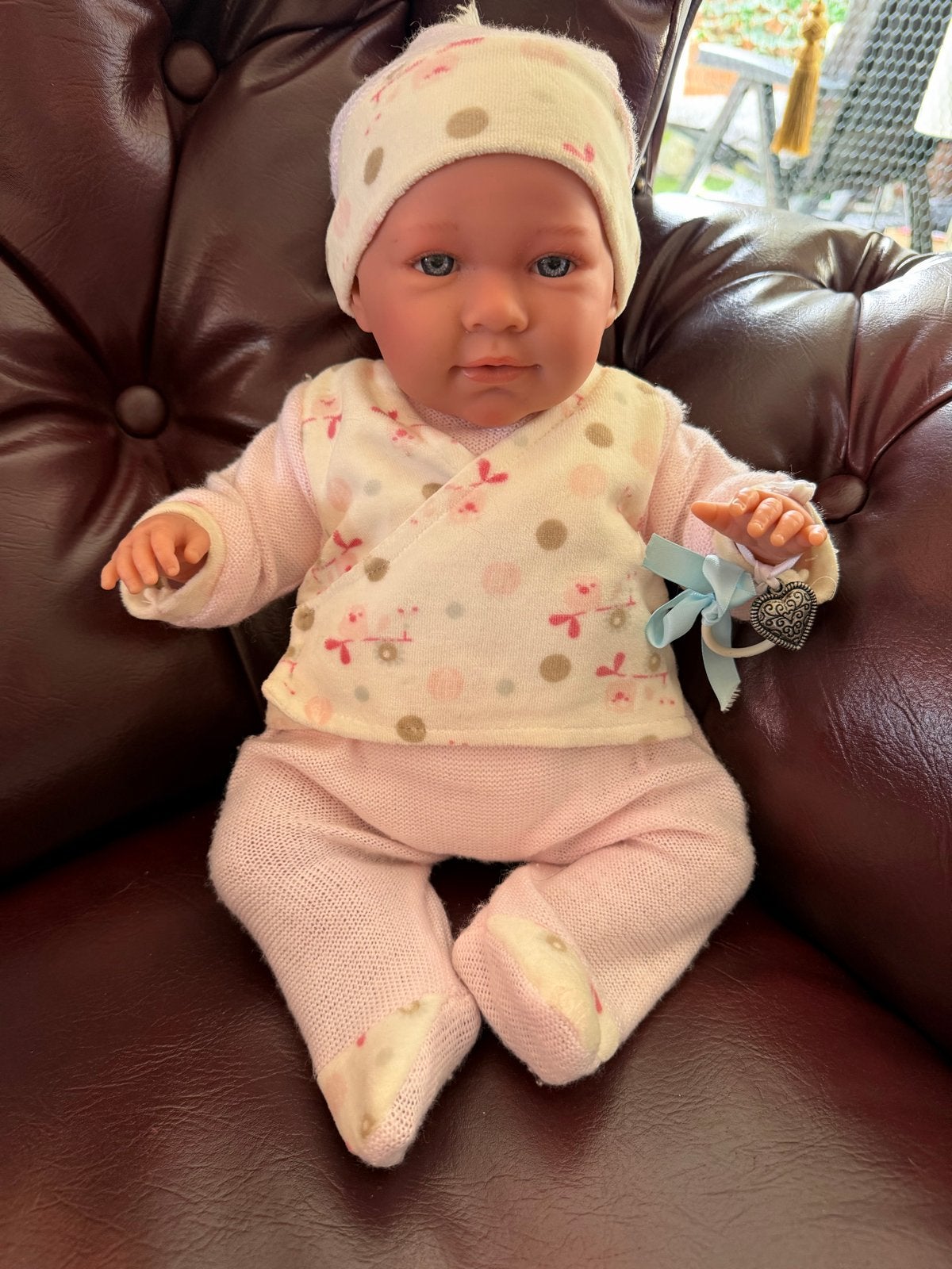 Realistische Babypop met Kleding en Accessoires, Ophalen of Verzenden, Zo goed als nieuw, Babypop