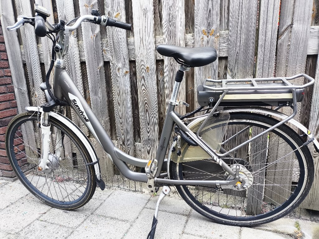 2 e-bikes, Minder dan 30 km per accu, Gebruikt, 47 tot 51 cm, Ophalen