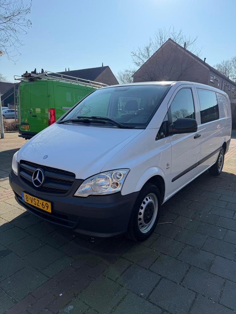 Mercedes Vito 113 CDI Automaat met dubbele cabine., Auto's, Automaat, Euro 5, 4 cilinders, 2000 kg