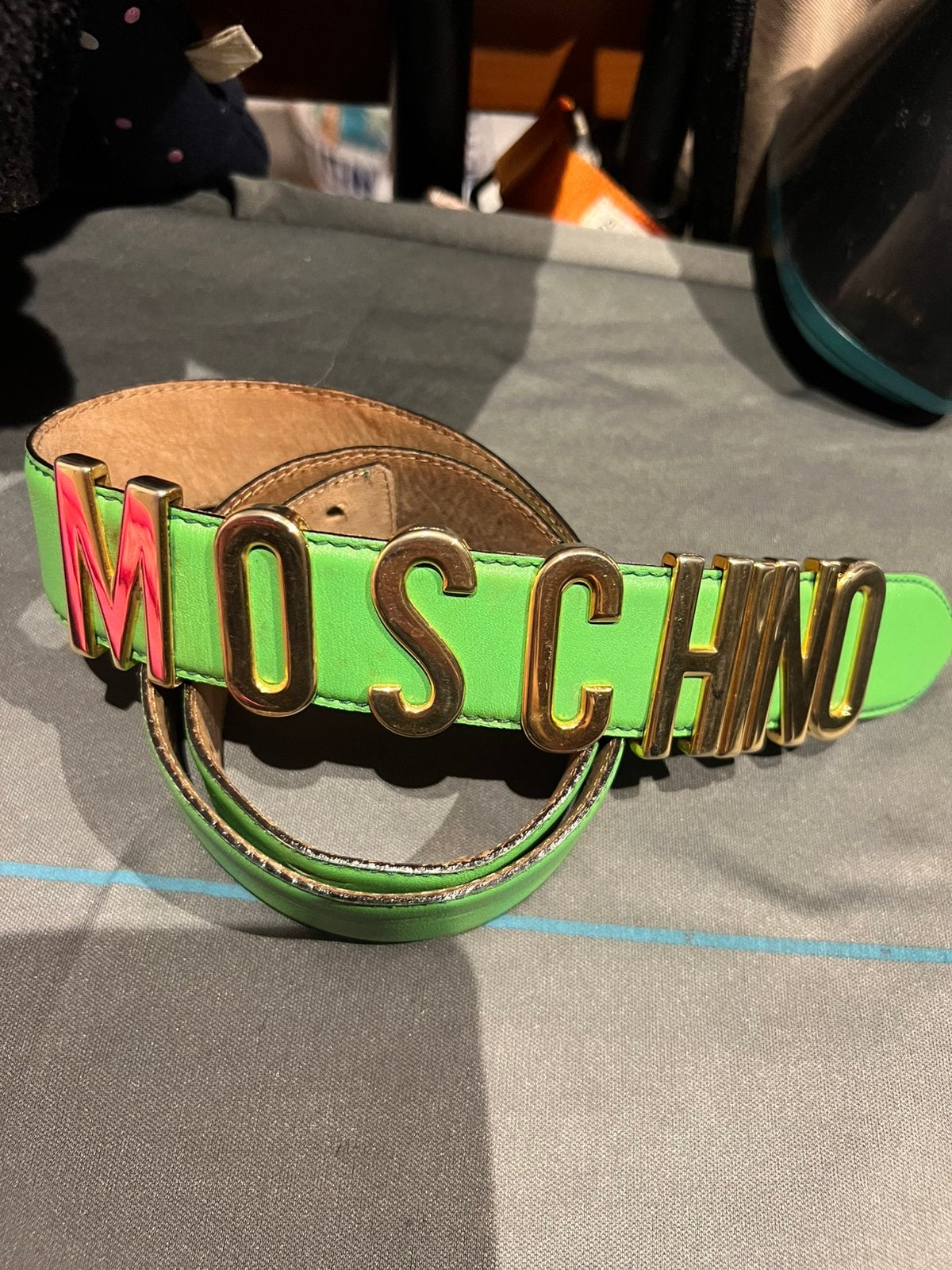 Moschino riem met verschuifbare letters maat S origineel, G, Echt leder, G, Tailleriem