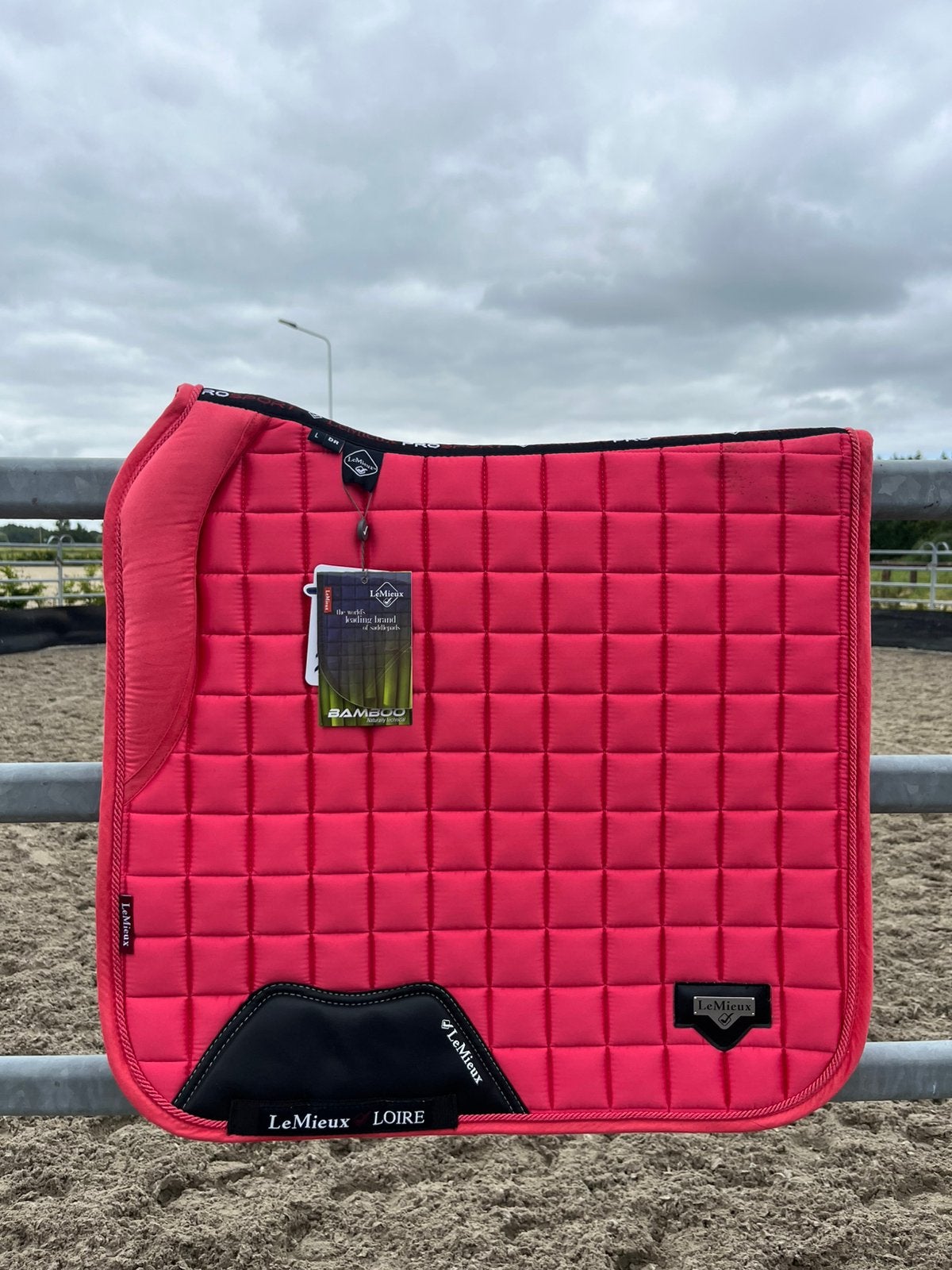 LeMieux Papaya Loire Memory Foam, maat full, Dieren en Toebehoren, Paarden en Pony's | Dekens en Dekjes, Full (L), Klittenbandsluiting