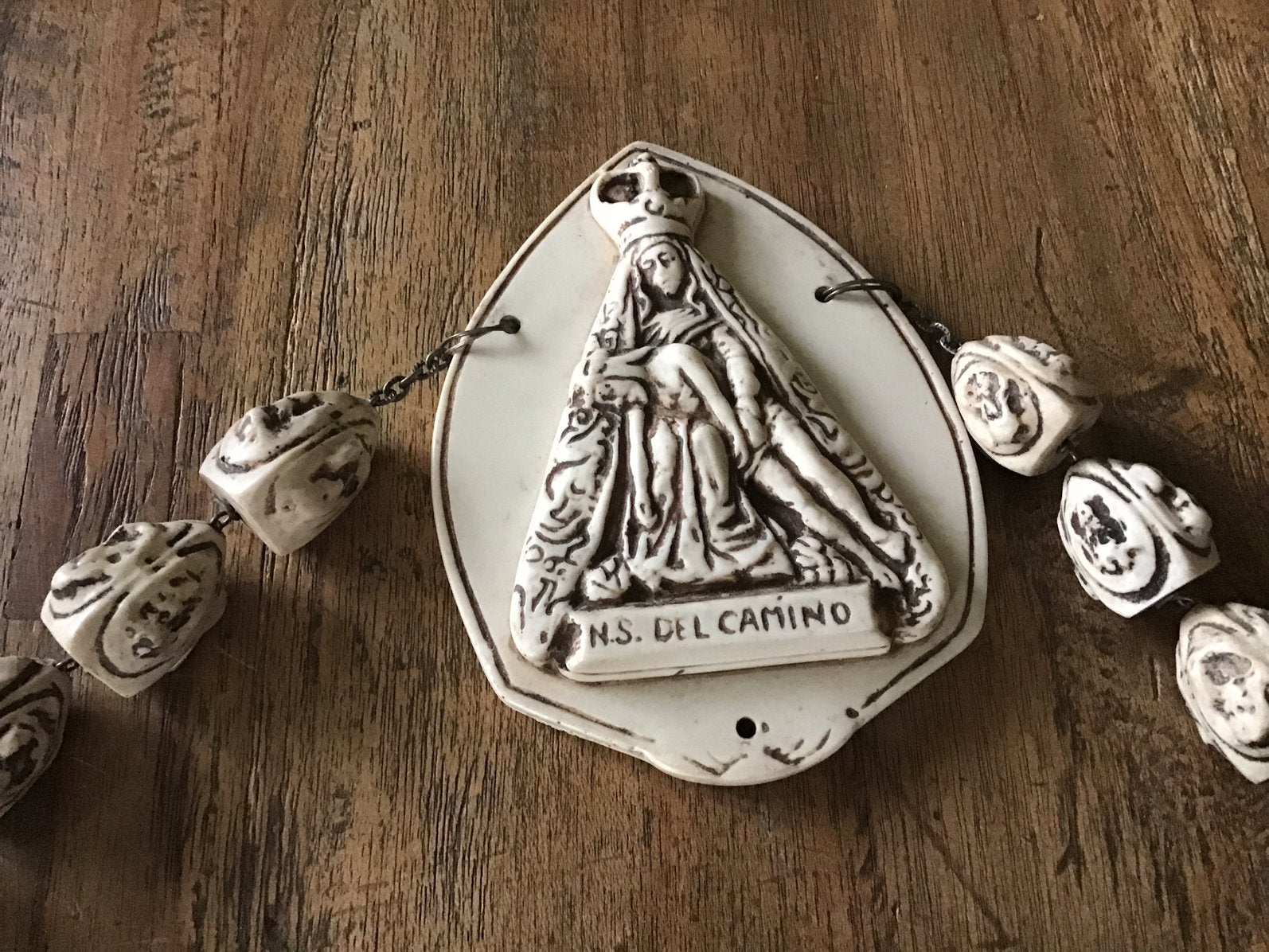 Albasten gebedsketting met medaillon, Ophalen of Verzenden, Gebruikt
