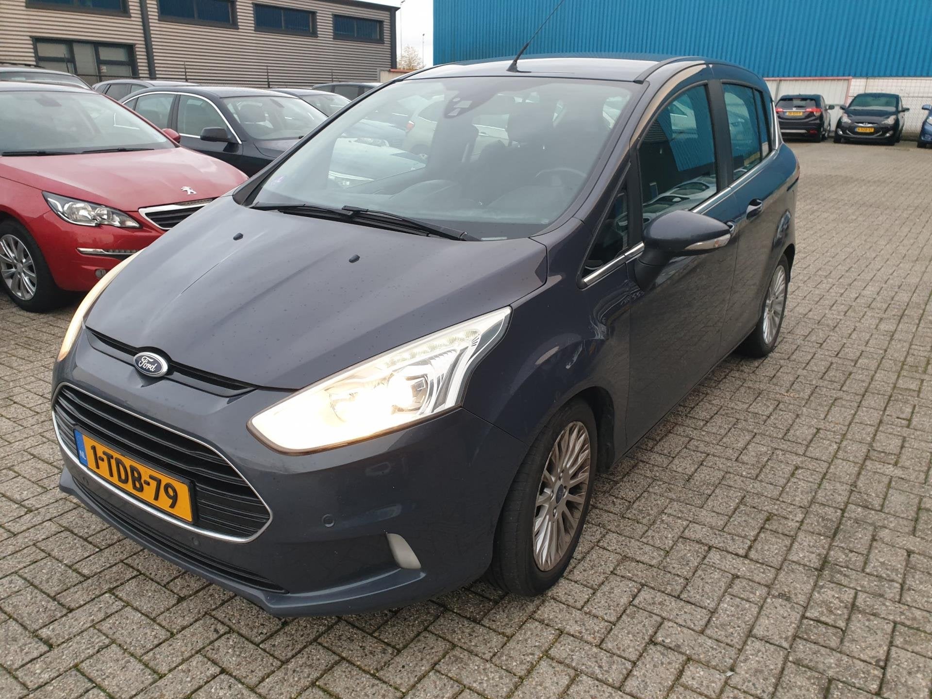 Ford B-Max 1.0 EcoBoost Titanium, Auto's, Voorwielaandrijving, 101 pk, Gebruikt, 750 kg