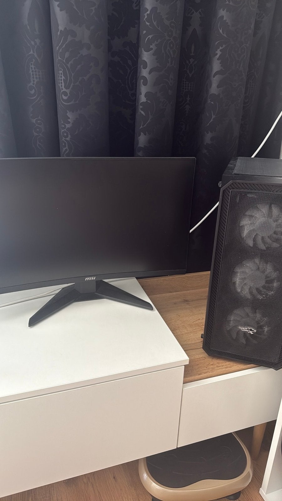 Complete Gaming PC Set: Monitor, Muis, Toetsenbord & PC, Computers en Software, Desktop Pc's, 32 GB, Ophalen of Verzenden, Zo goed als nieuw