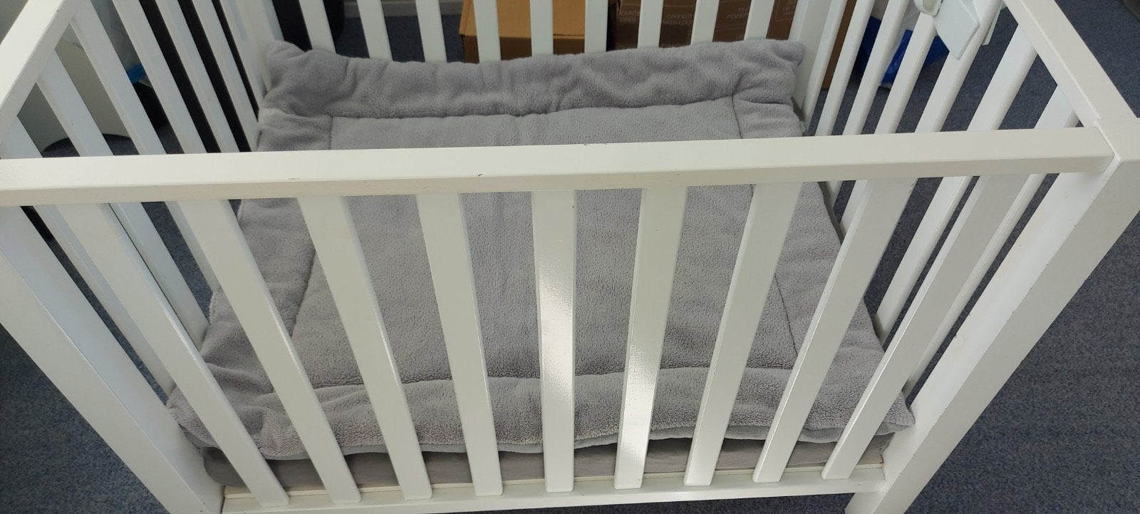 Kinderbox 80x100cm met matras, hoeslaken en boxkleed, Ophalen, Gebruikt, Rechthoekig, Boxkleed