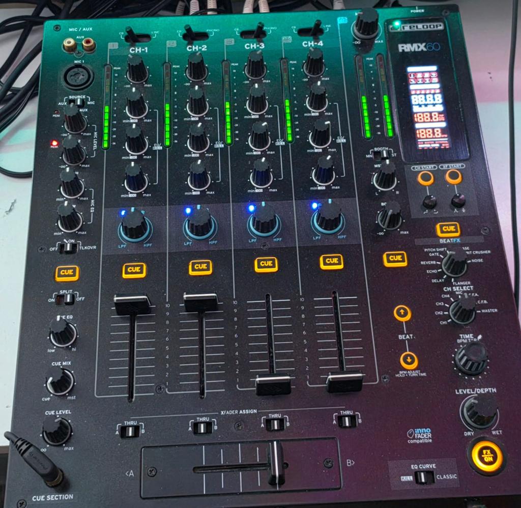 Reloop RMX60 mengpaneel, Ophalen of Verzenden, Zo goed als nieuw, Minder dan 5 kanalen
