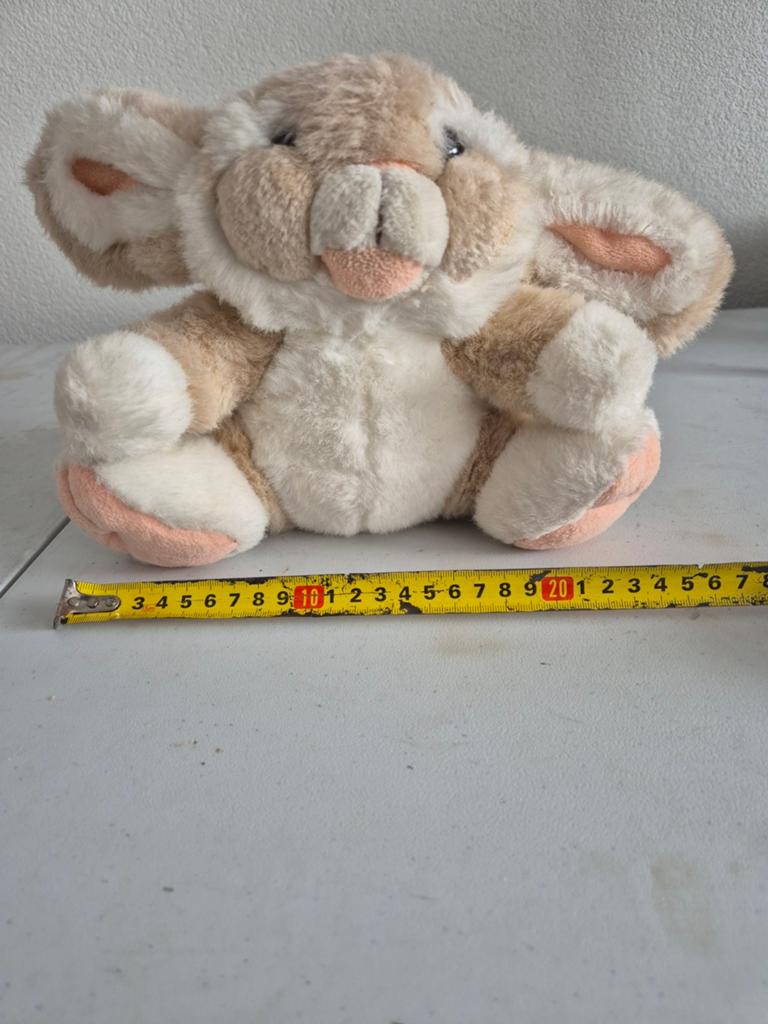 Knuffel konijn, Ophalen of Verzenden, Zo goed als nieuw, Stoffen beer, Overige merken