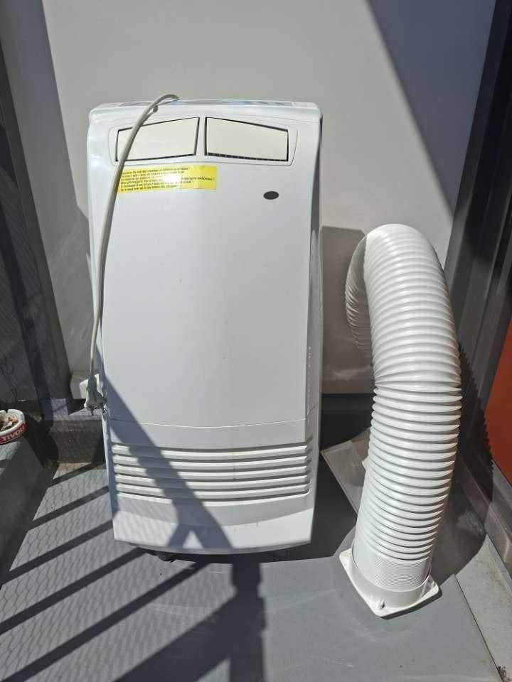 Alaska Mobiele Airco - Compact en Efficiënt, Witgoed en Apparatuur, Airco's, Ophalen, Gebruikt, Koelen en Ontvochtigen, Mobiele airco