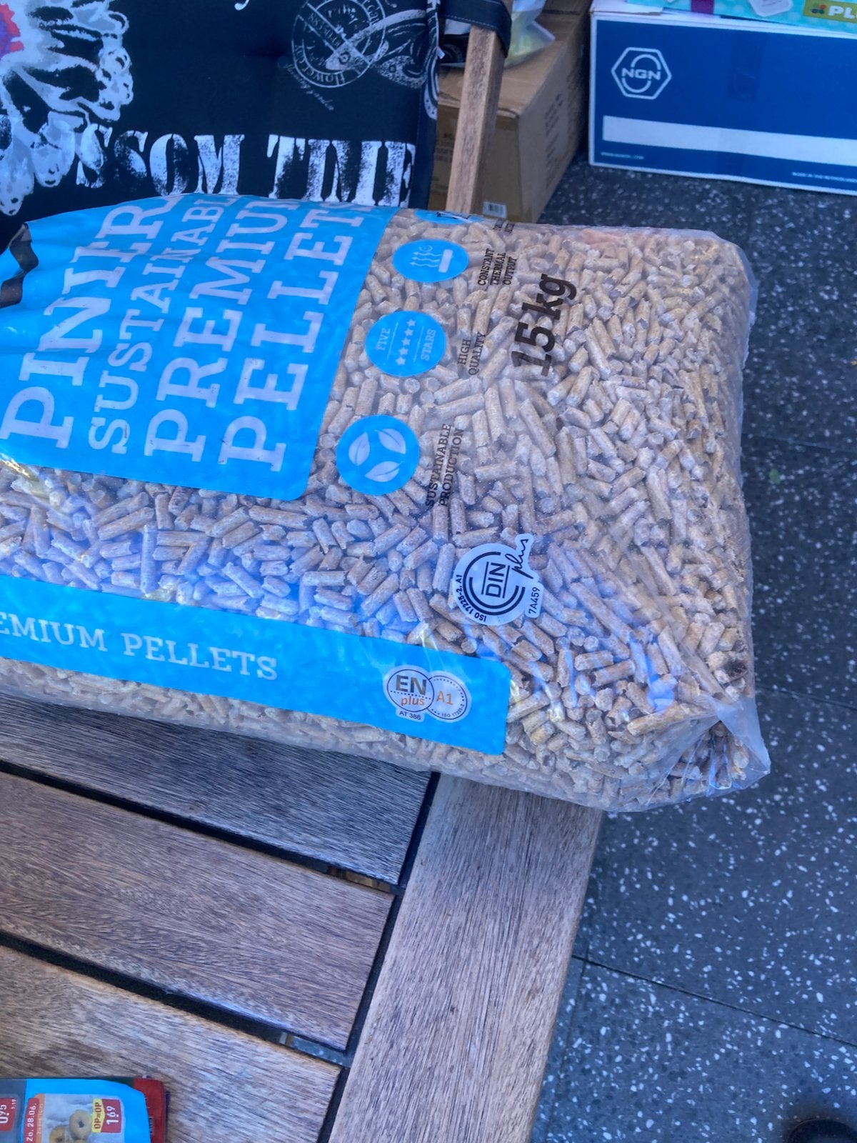 Pellets te koop, Ophalen, Nieuw, Wit, Heer