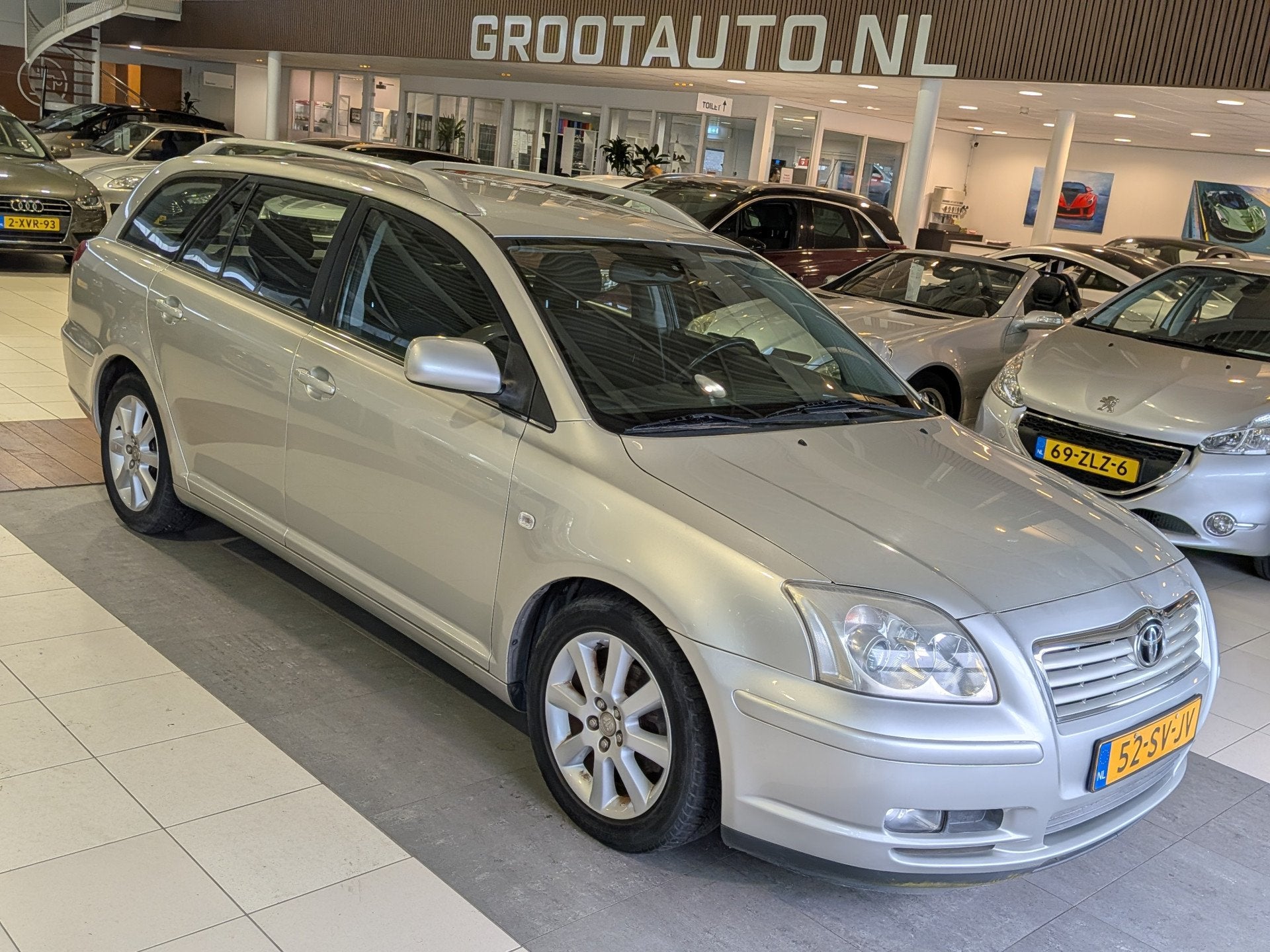 Toyota Avensis wagon 1.8 VVTi Linea Luna Airco, Stuurbekrach, Auto's, Voorwielaandrijving, Zwart, Handgeschakeld, Euro 4