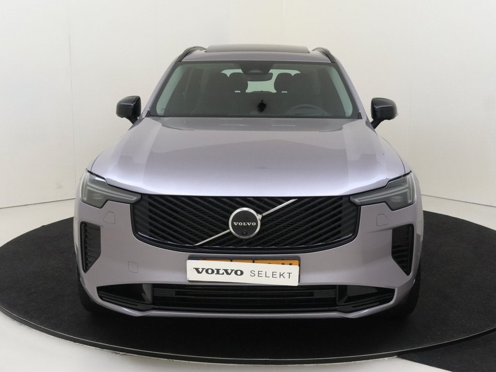 Volvo XC90 T8 AWD Ultra Dark | Luchtvering | Massage | Trekh, 12 maanden, Gebruikt, 4 cilinders, 7 stoelen