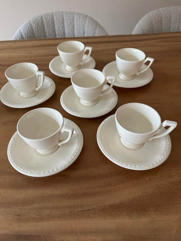 Recamier Royal Creamware 6 kopjes en schoteltjes, Huis en Inrichting, Keuken | Servies, Ophalen, Zo goed als nieuw, Wedgwood, Kop(pen) en/of Schotel(s)