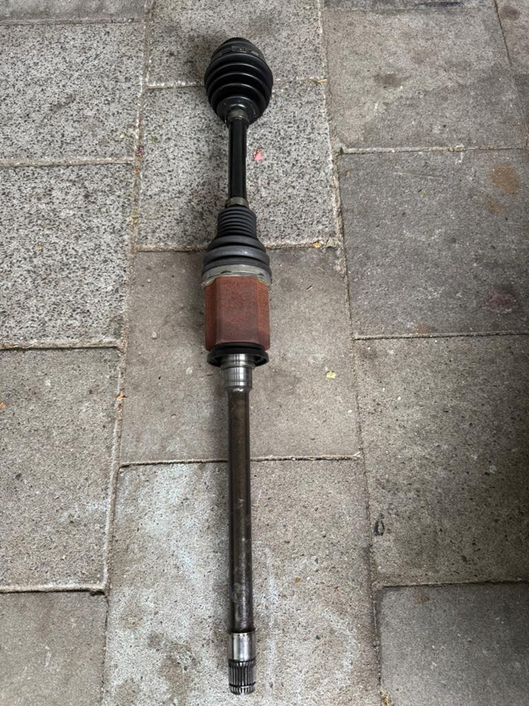 Aandrijfas BMW 440i F36 xDrive Voor Rechts OEM 31607597694, Ophalen of Verzenden, Gebruikt, BMW