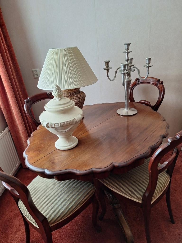 Antieke Ovale Eettafel met 4 Stoelen, Antiek en Kunst, Antiek | Meubels | Tafels, Ophalen