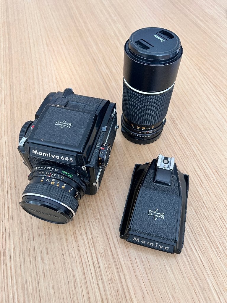 Mamiya M645 + 80mm f/2.8 + 210mm f/4 + prism finder, Ophalen, Gebruikt, Spiegelreflex, Overige Merken