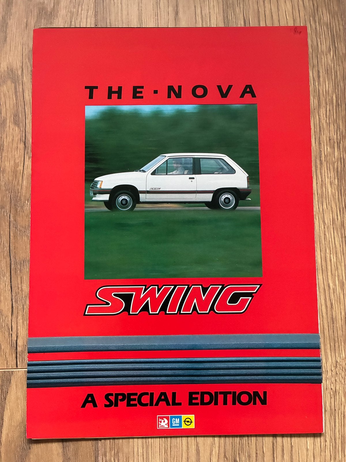 Vauxhall Nova Swing brochure mei 1984, Verzenden, Zo goed als nieuw, Overige merken