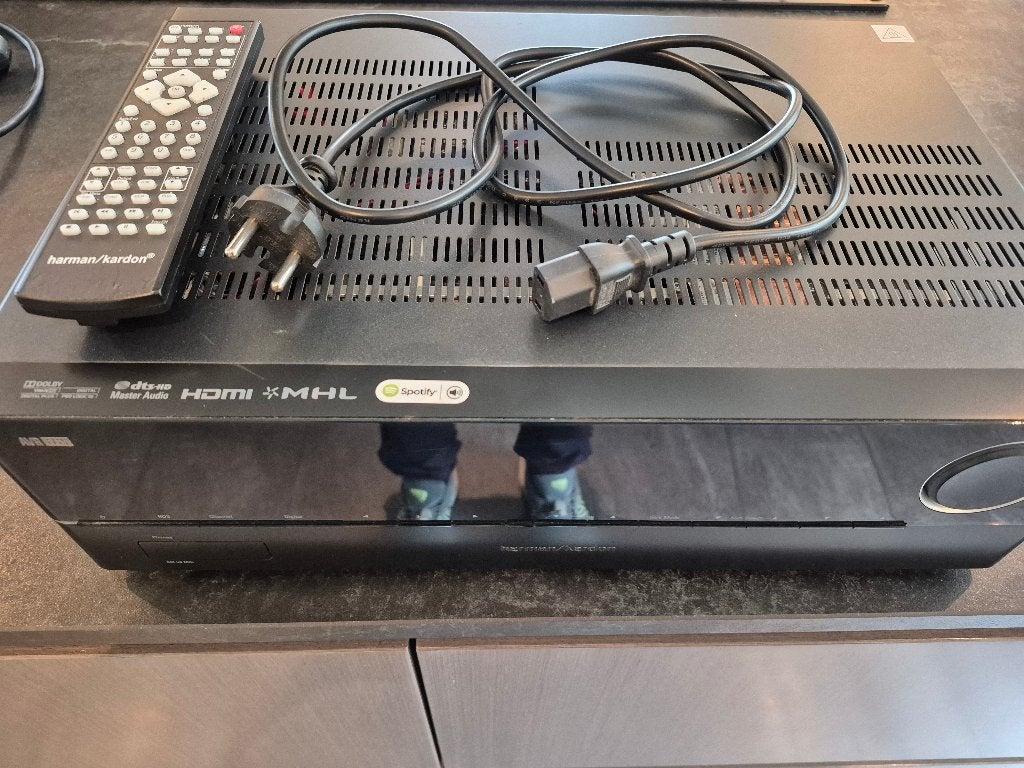 Harman kardon avr 171s met defect, Overige merken, Gebruikt, Ophalen of Verzenden, 120 watt of meer