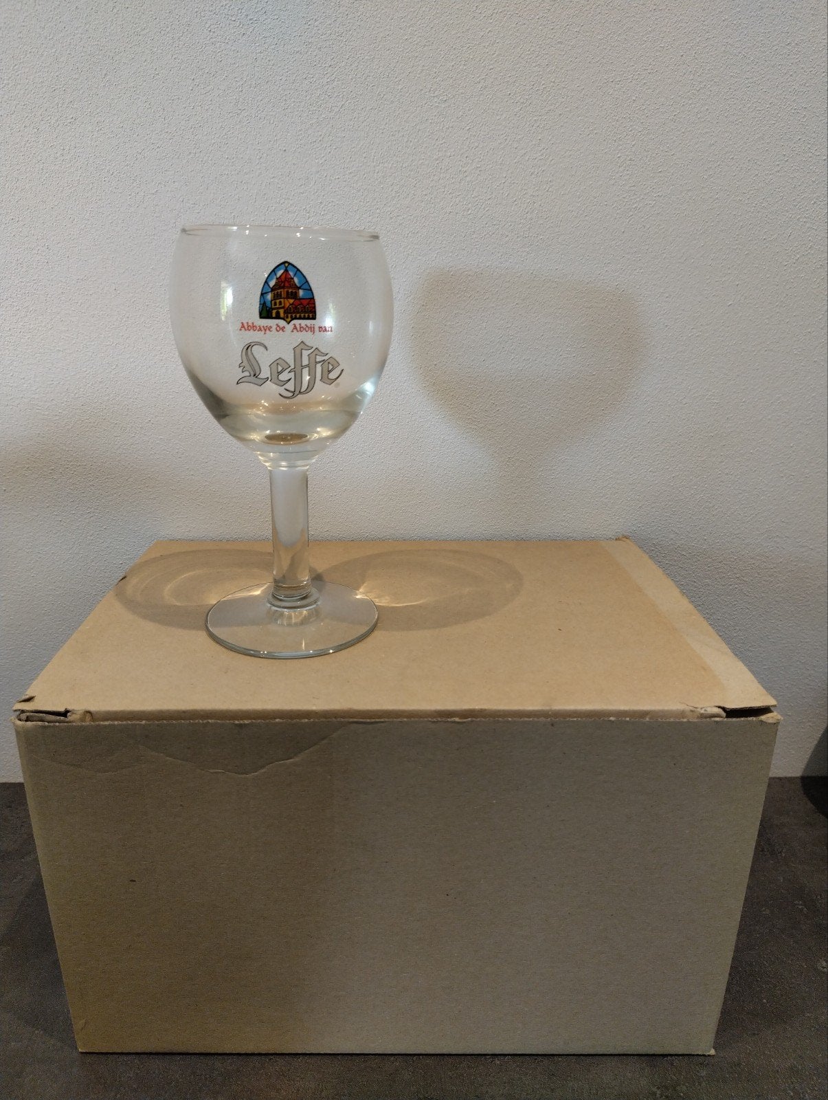 6 Bierglazen Leffe 0,25, Ophalen of Verzenden, Zo goed als nieuw, Bierglas