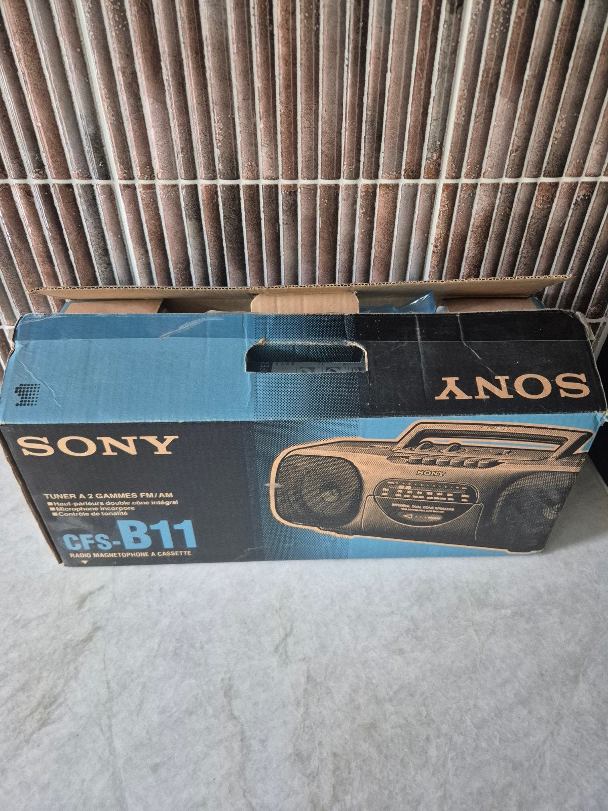 Sony CFS-B11 Radio Cassette Recorder met doos, Ophalen of Verzenden, Zo goed als nieuw