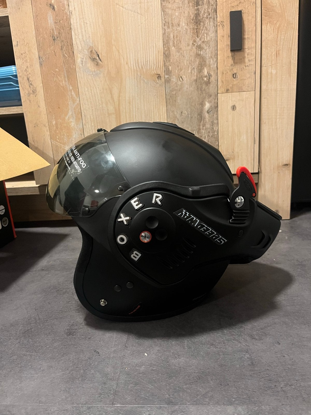 Nieuwe Roof Boxer V8 helm - Maat S/M, Overige merken, Systeemhelm, Heren, Ophalen of Verzenden