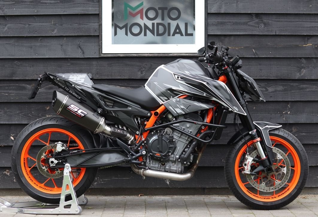 KTM 890 DUKE R (bj 2021) SC Project, Tech-/TrackPack, Cruise, Motoren, 2 cilinders, KTM, Onbekend, Meer dan 35 kW