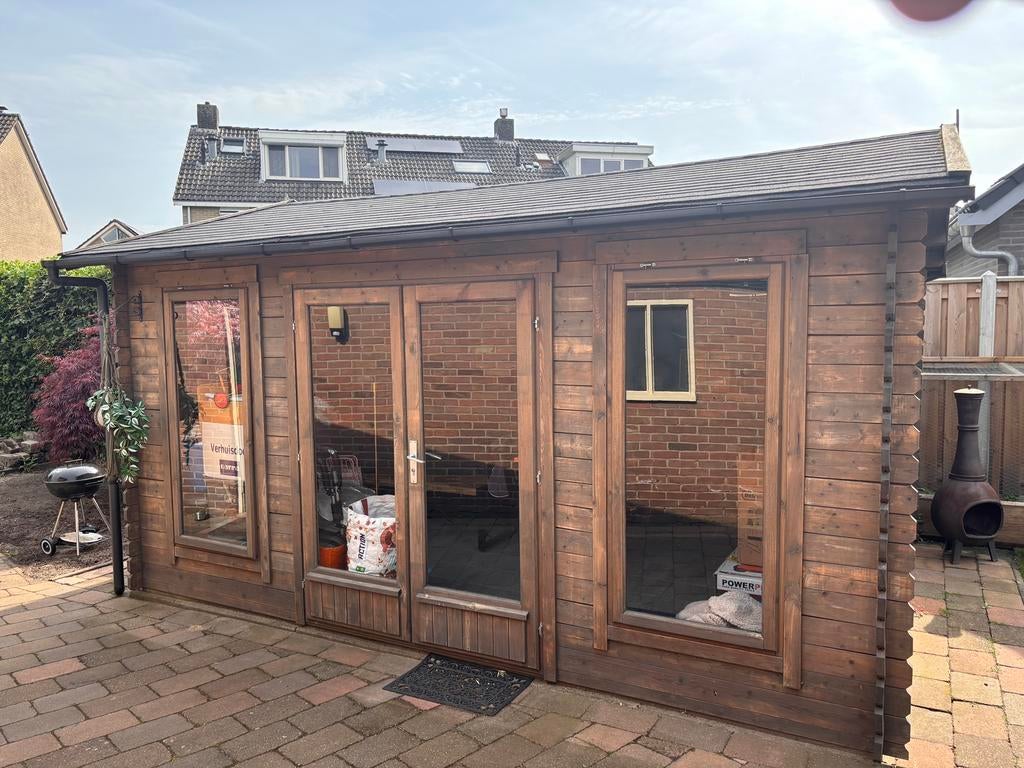 Blokhut/tuinhuis 4.30x3.30x2.70m, Ophalen, 3 ramen of meer, 250 tot 500 cm, 200 tot 400 cm