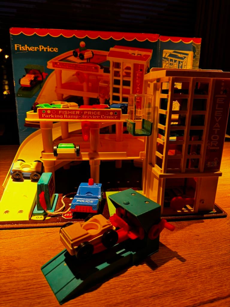 Fisher-Price Garage Elevator 930 vintage in originele doos, Ophalen, Gebruikt, Complete set