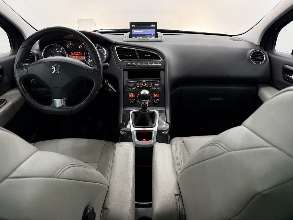 Peugeot 5008 1.6 THP Blue Lease Executive 7p. Panoramadak, L, Voorwielaandrijving, Euro 5, Gebruikt, Bedrijf