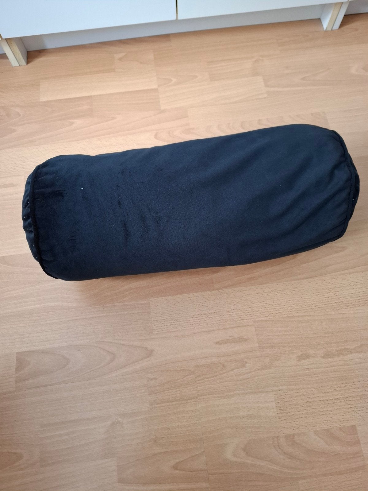 Zwart rolkussen - Zo goed als nieuw, Overige merken, Zwart, Ophalen of Verzenden, Zo goed als nieuw