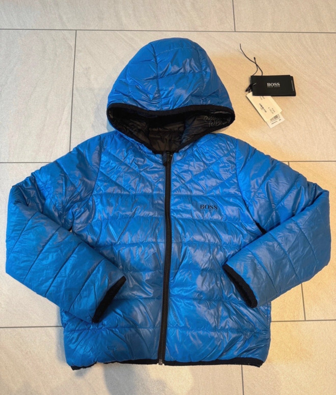 Hugo BOSS Reversible Jas Maat 8 (126) - Blauw/Zwart, Ophalen of Verzenden, Zo goed als nieuw, Jongen, Jas