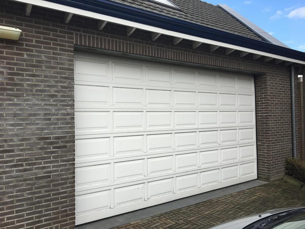 Sectionaal garagedeur hardhout 5x2.75m roldeur, Ophalen, Gebruikt, Garagedeur, Hout