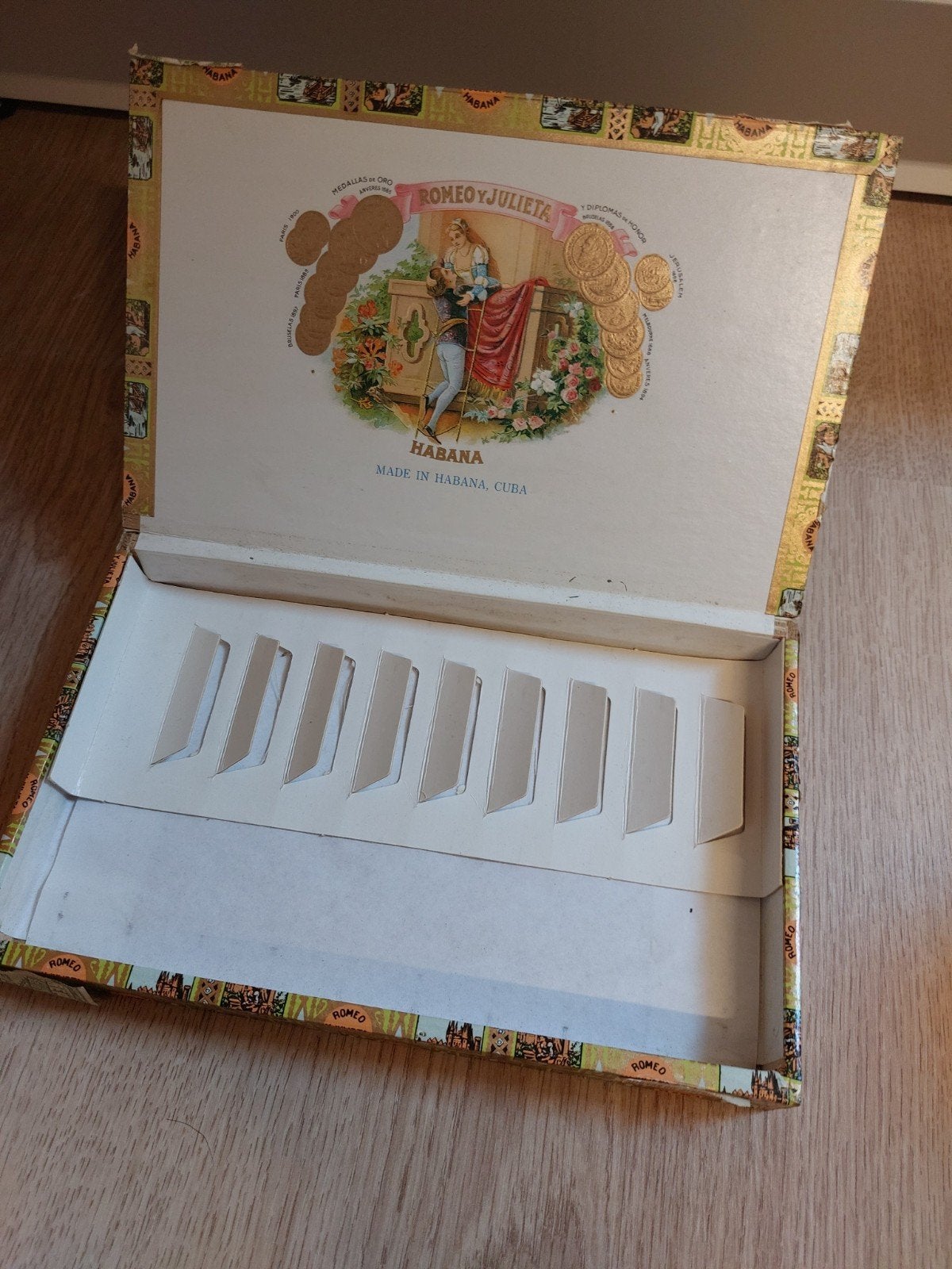 Romeo y Julieta habana sigarendoos (leeg), Ophalen of Verzenden