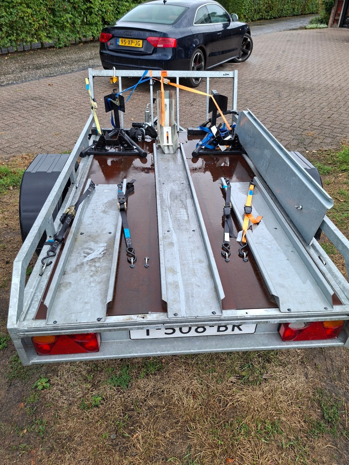 motoraanhanger 750 kg, Ophalen, Gebruikt