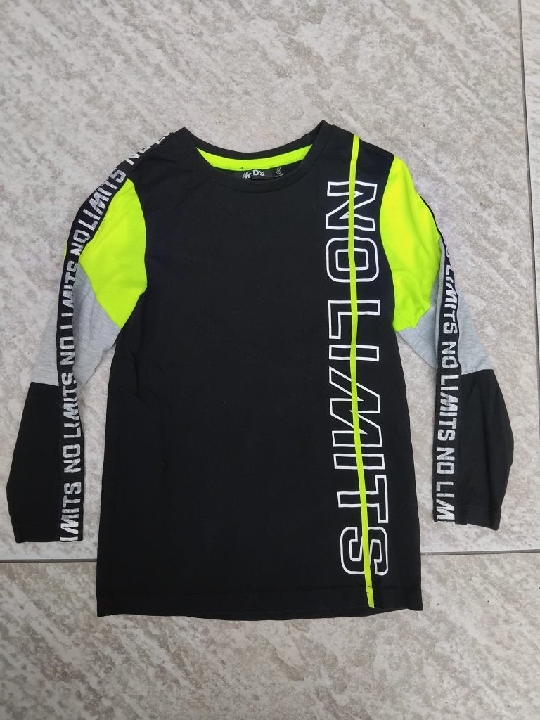 Europe Kids longsleeve zwart maat 110 116 T-shirt lang mouw, Europe Kids, Ophalen of Verzenden, Zo goed als nieuw, Shirt of Longsleeve