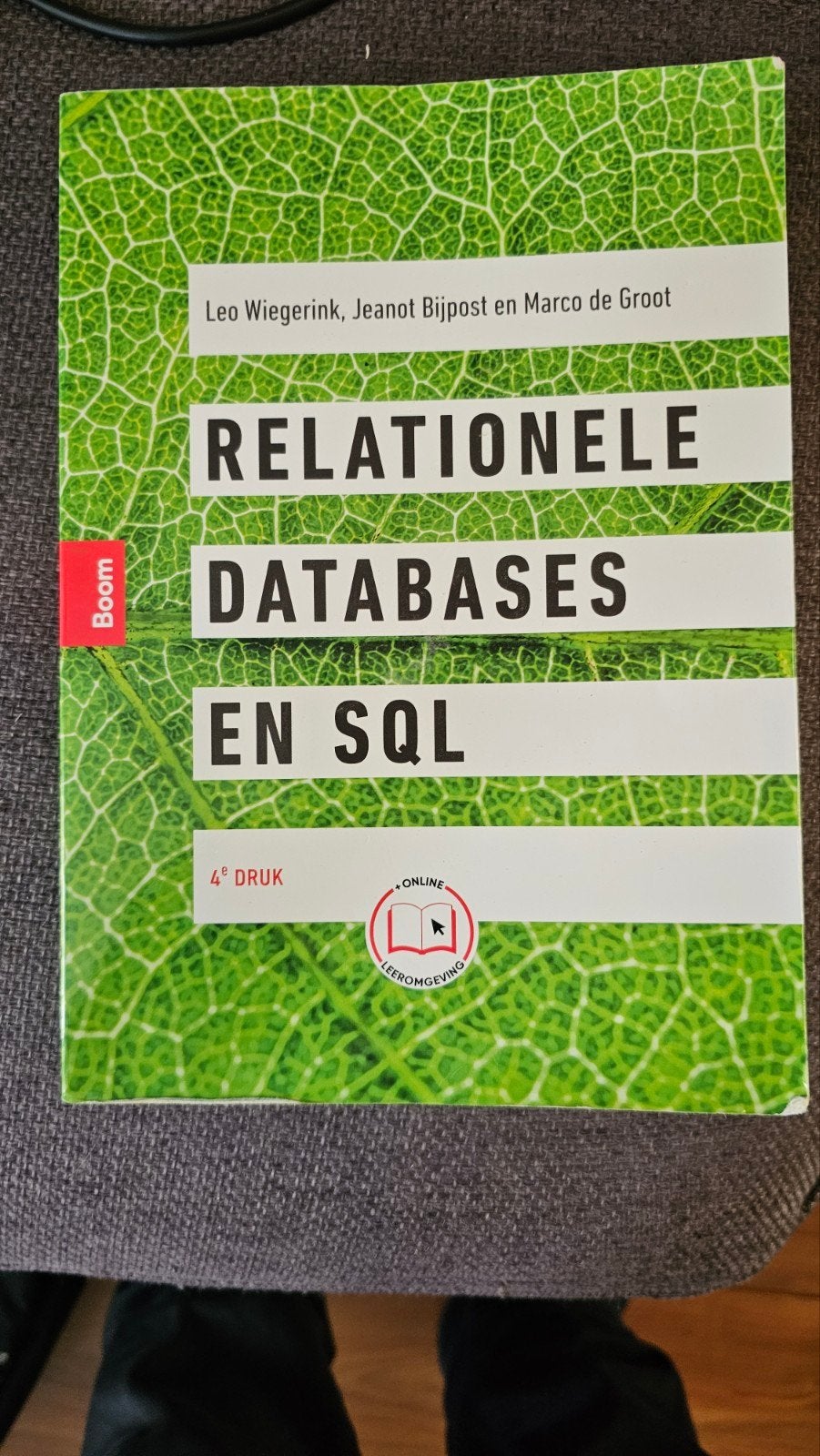 Relationele Databases en SQL - 4e druk, Boeken, Studieboeken en Cursussen, Gelezen, Leo Wiegerink, Jeanot Bijpost en Marco de Groot