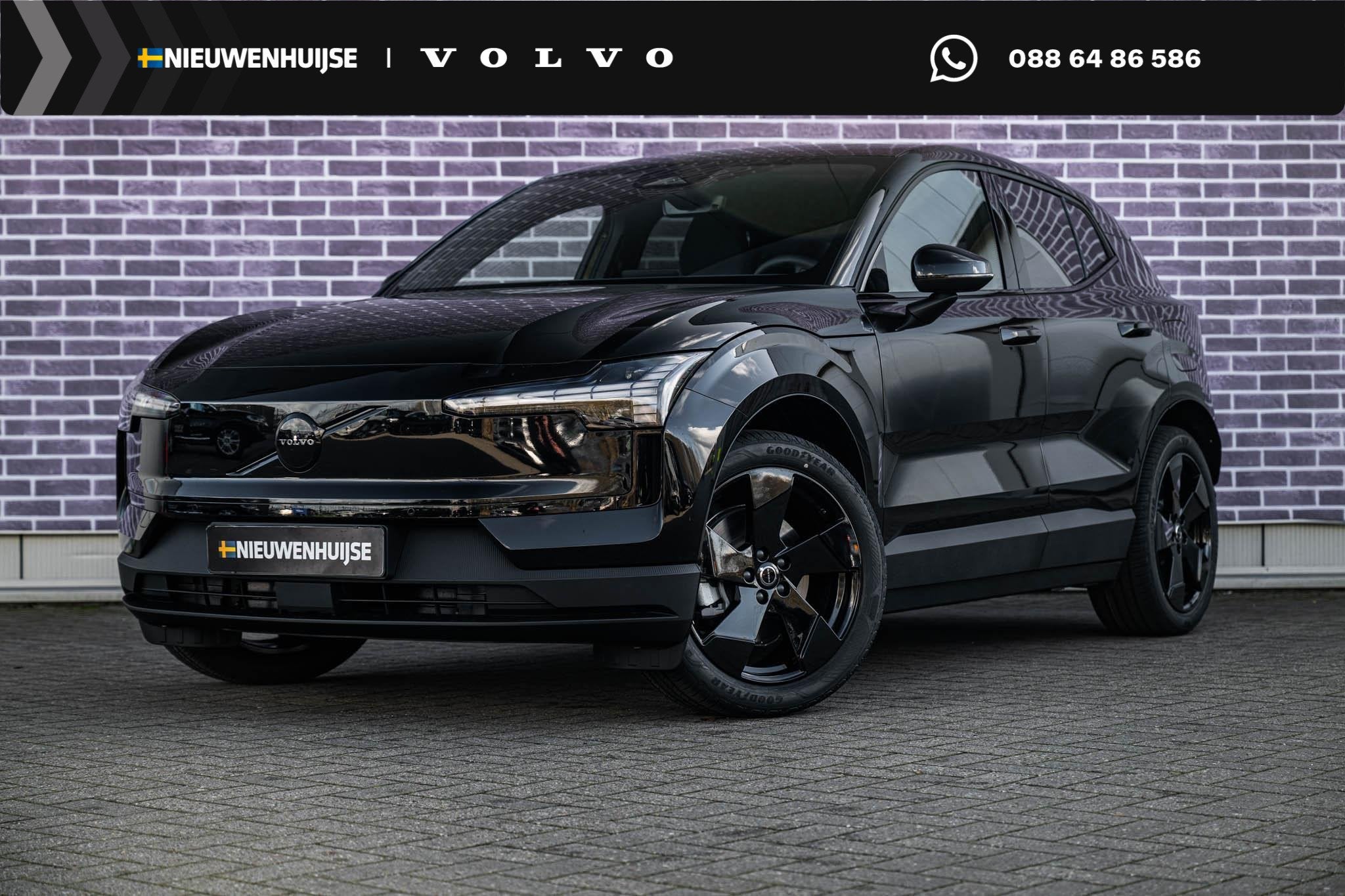 Volvo EX30 P5 Long Range Plus Black Edition Europa 69 kWh |, Automaat, Achterwielaandrijving, Leder en Stof, Zwart