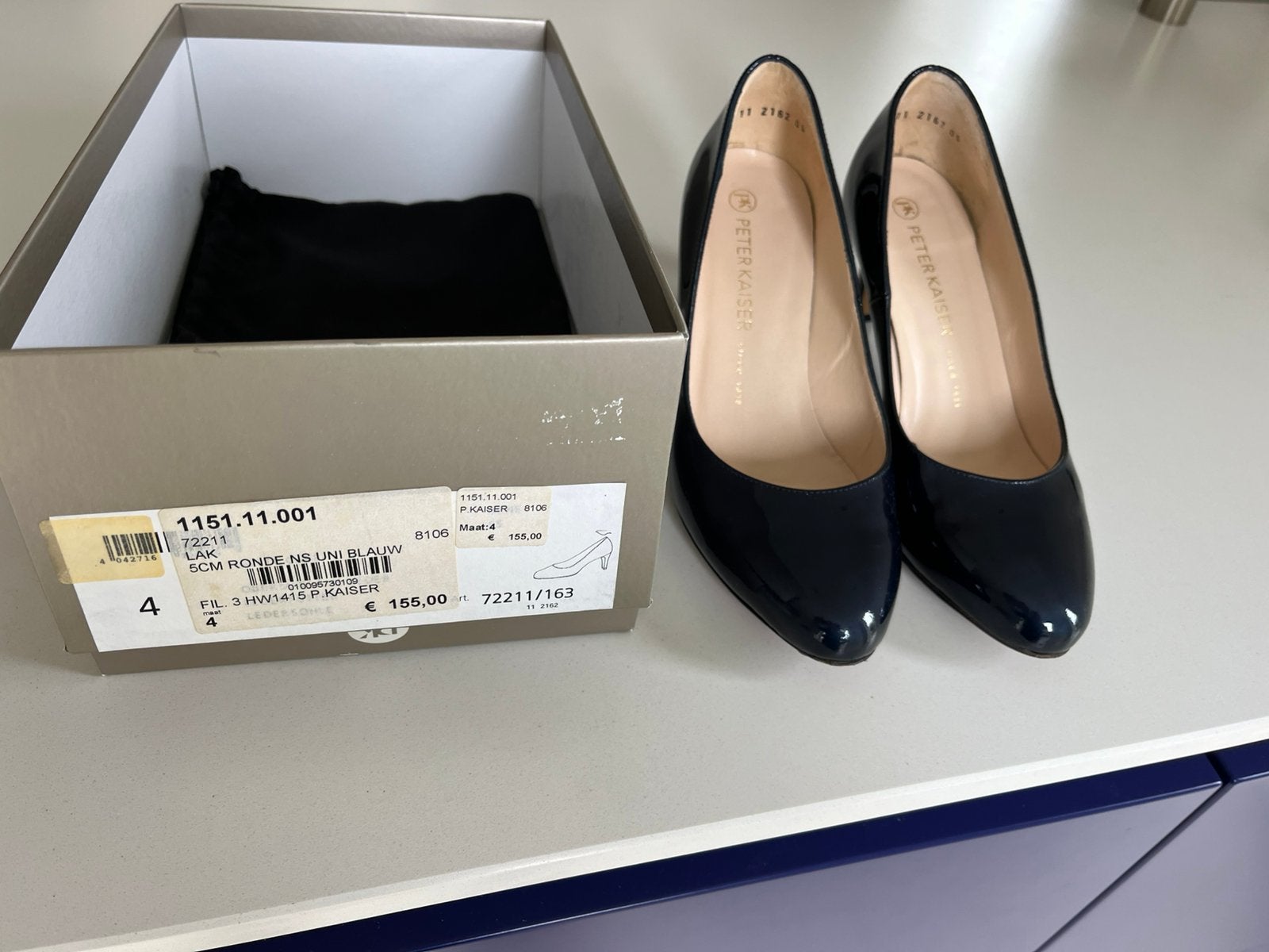 Te koop pumps van Peter Kaiser, Pumps, Blauw, Ophalen of Verzenden, Zo goed als nieuw