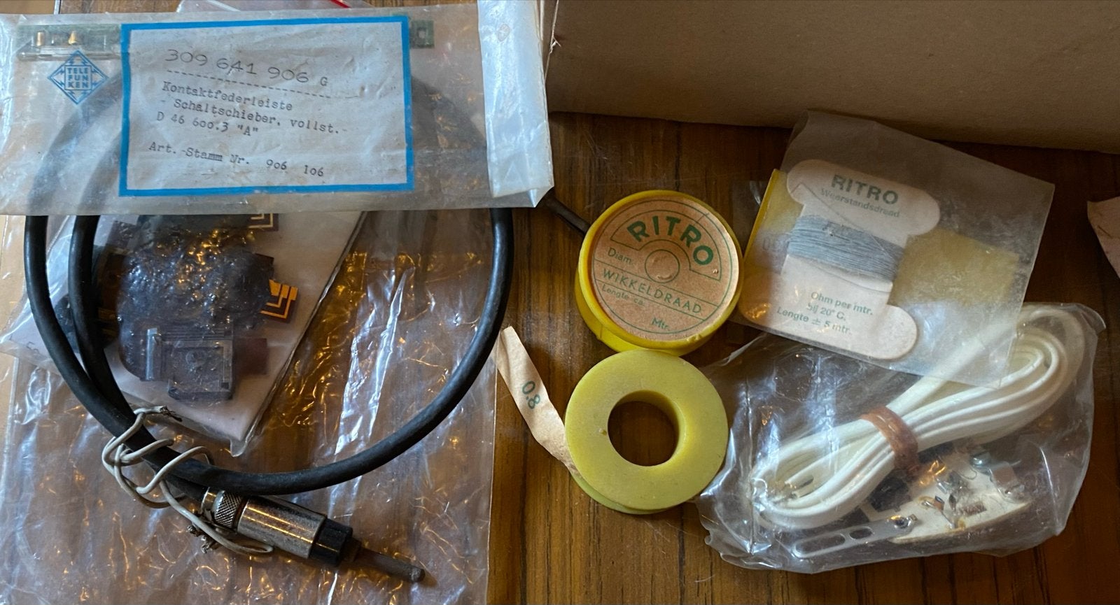 Oldtimer Bougiedoppen, Telefunken en Ritro onderdelen, Ophalen of Verzenden, Nieuw