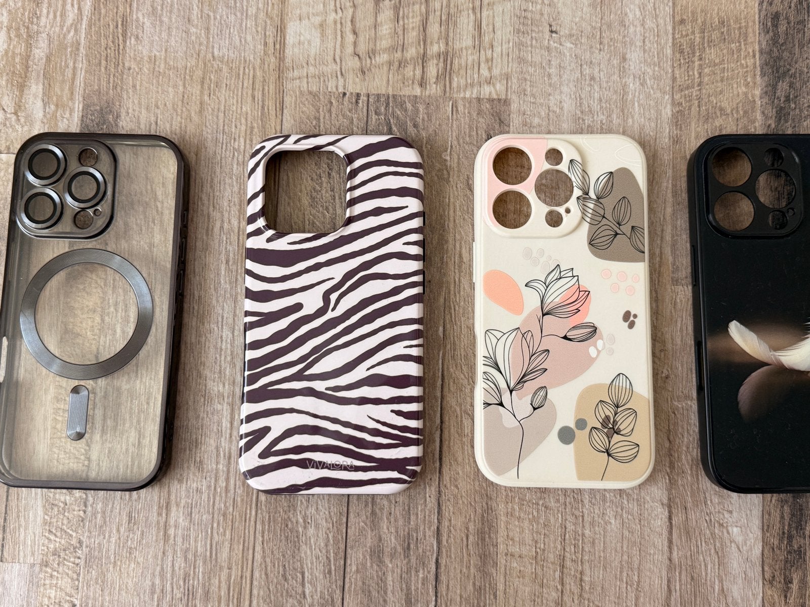 Iphone 16 pro hoesjes, Ophalen of Verzenden, Zo goed als nieuw