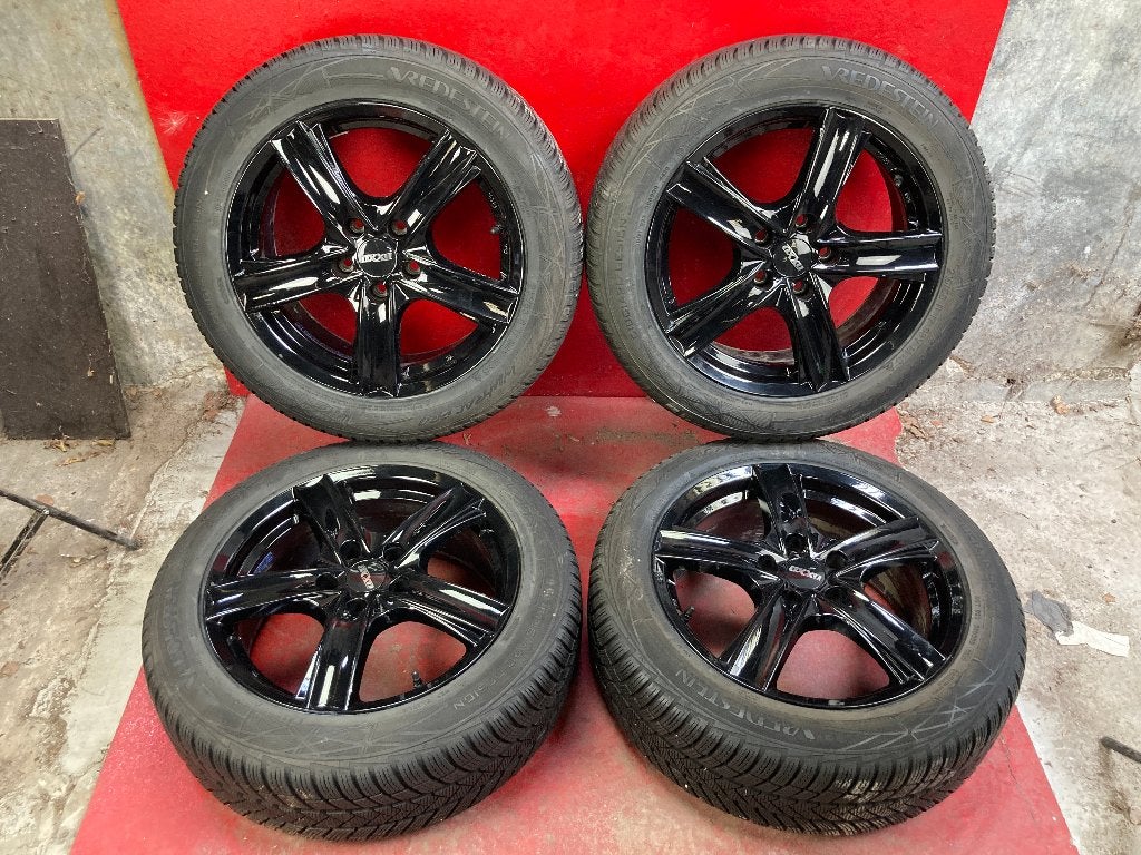 Winterbanden Hyundai Kona 215/55R17 Vredestein, ., Banden en Velgen, 17 inch, .