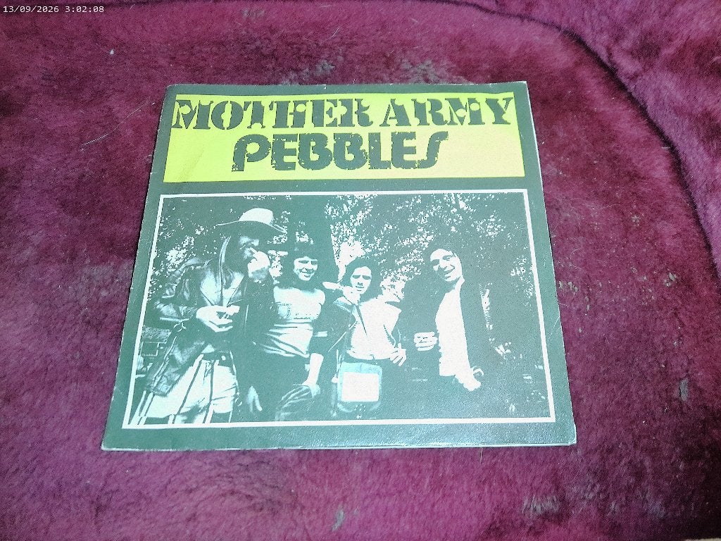 Pebbles - Mother Army, Gebruikt, Fotohoes, 7 inch, Ophalen of Verzenden