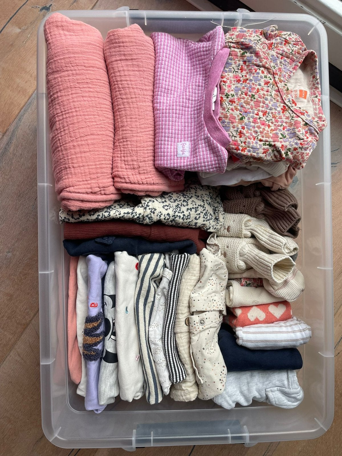 Doos met babykleding meisje 0-4 maanden, Ophalen of Verzenden, Zo goed als nieuw