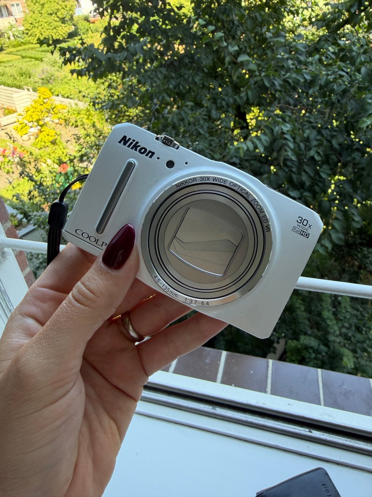 Nikon Coolpix compactcamera met 30x optische zoom, Audio, Tv en Foto, Fotocamera's Digitaal, Ingebouwde flitser, Ophalen of Verzenden