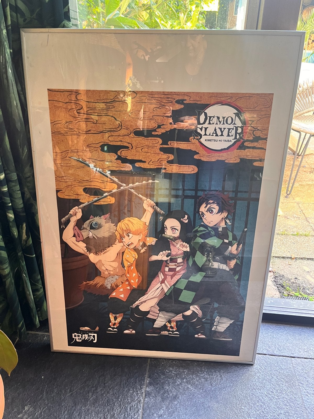 Demon Slayer Kimetsu no Yaiba anime- Poster in lijst, Huis en Inrichting, Ophalen, Zo goed als nieuw, Foto of Poster, 75 – 100
