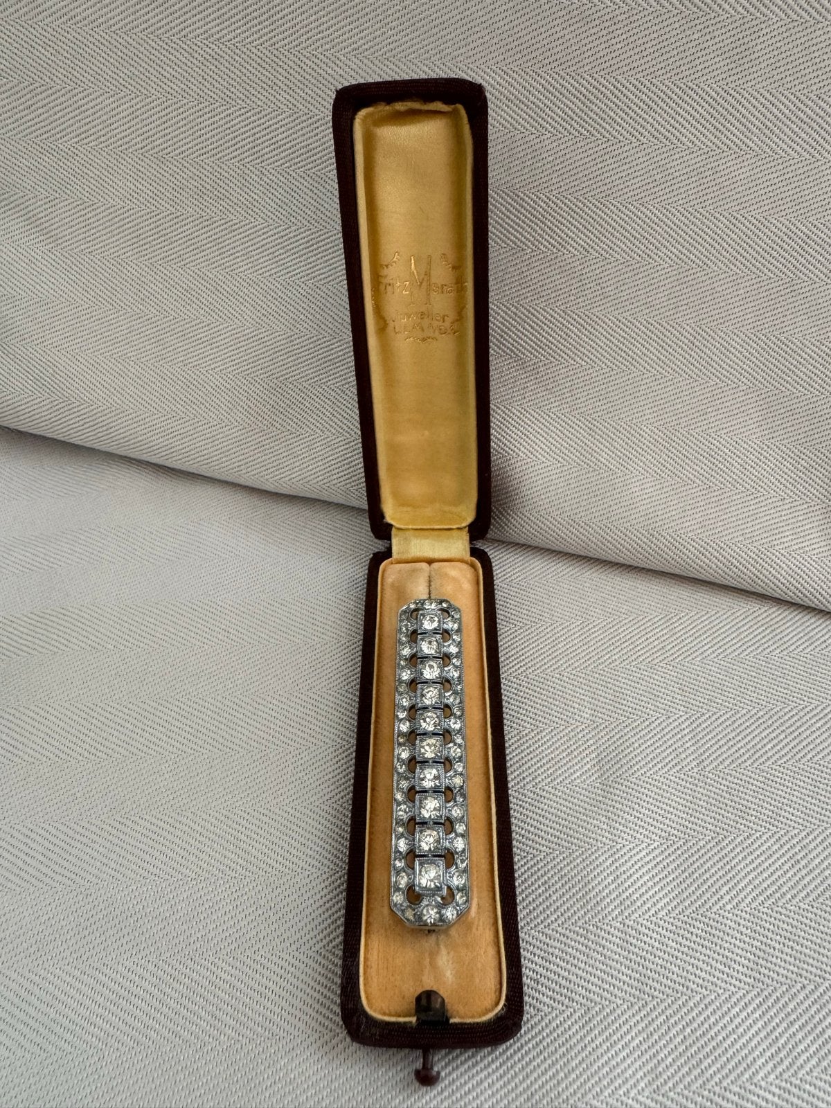 Antieke Art Deco Broche uit Duitsland, Jaren '20, Met kristal, Overige materialen, 4 tot 7 cm, Gebruikt