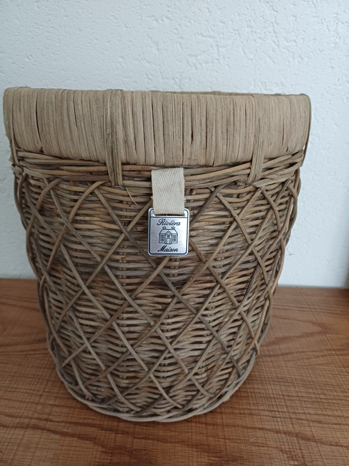 Bloempot Riviera Maison rustic ratan, Huis en Inrichting, Woonaccessoires | Schalen en Manden, Ophalen, Gebruikt, Rond, Riet