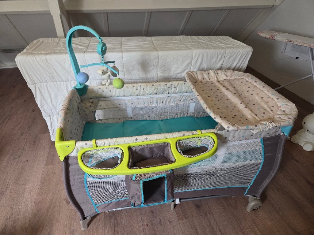 camping bed verschoontafel hoog laag, Ophalen, Overige materialen, 90 cm, Eenpersoons
