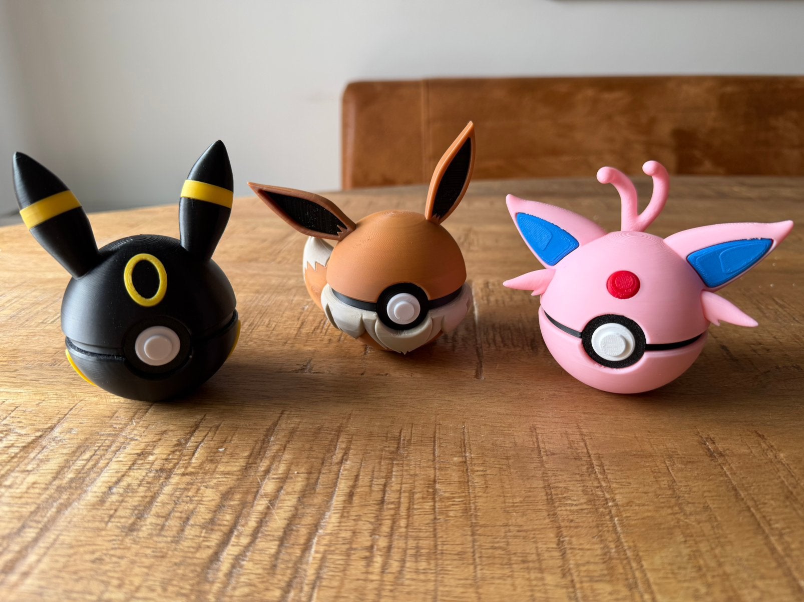 Umbreon Eevee Espeon pokeball set Op=Op #pokemon, Verzamelen, Poppetjes en Figuurtjes, Ophalen of Verzenden, Nieuw