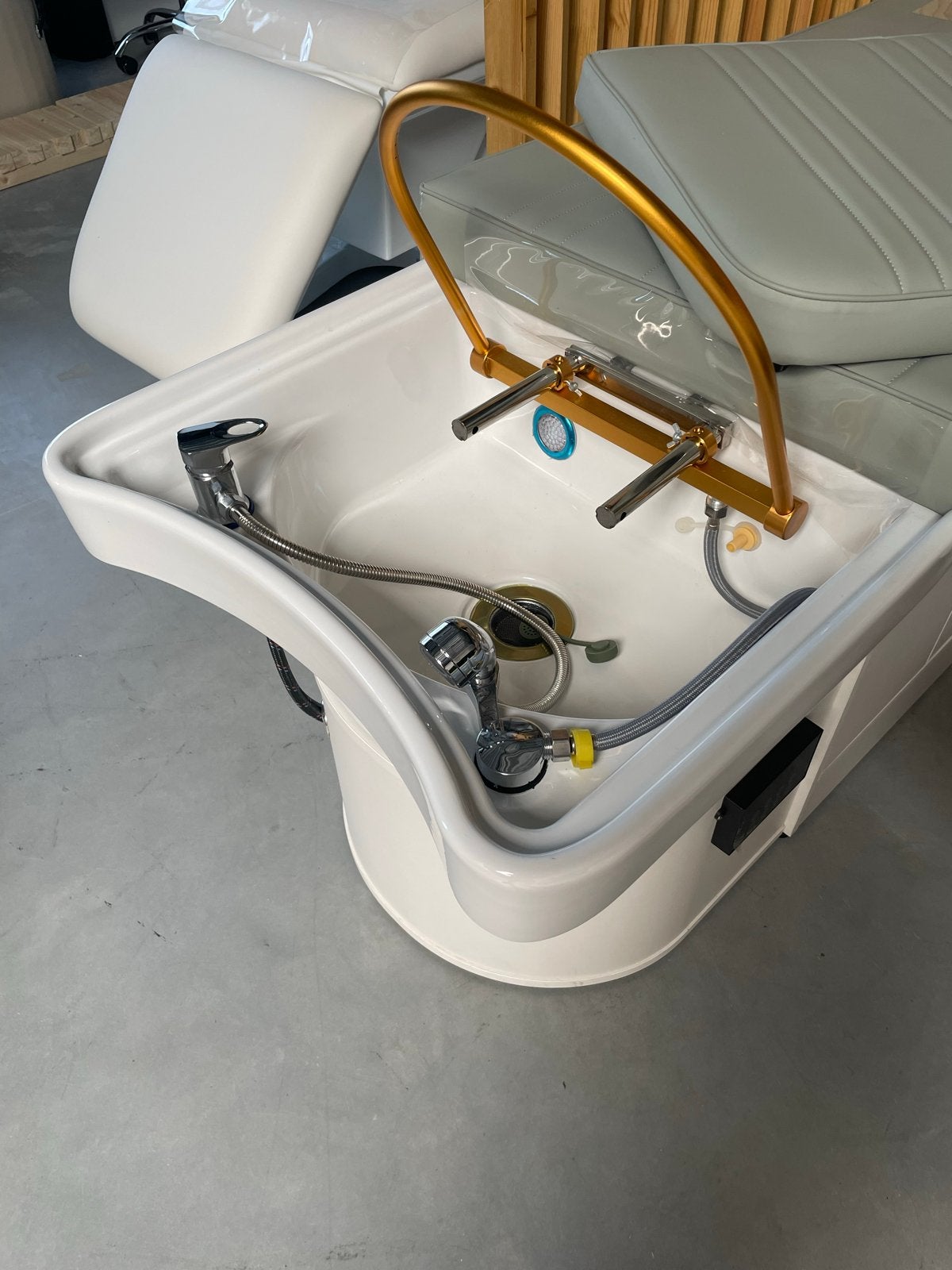 Showroomaanbieding – Luxe Headspa Bed met Verwarmingselement, Ophalen, Nieuw, Overige typen