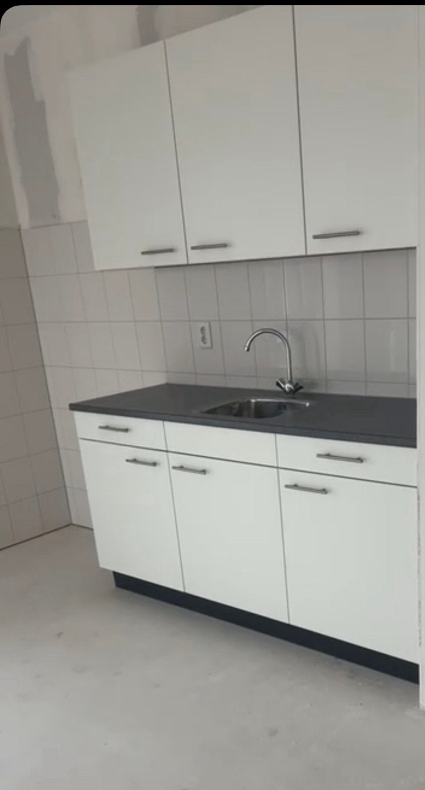 Nieuwe witte keuken moet zsm weg., Huis en Inrichting, Keuken | Complete keukens, Wit, Nieuw, Enkelwandige keuken, Ophalen of Verzenden